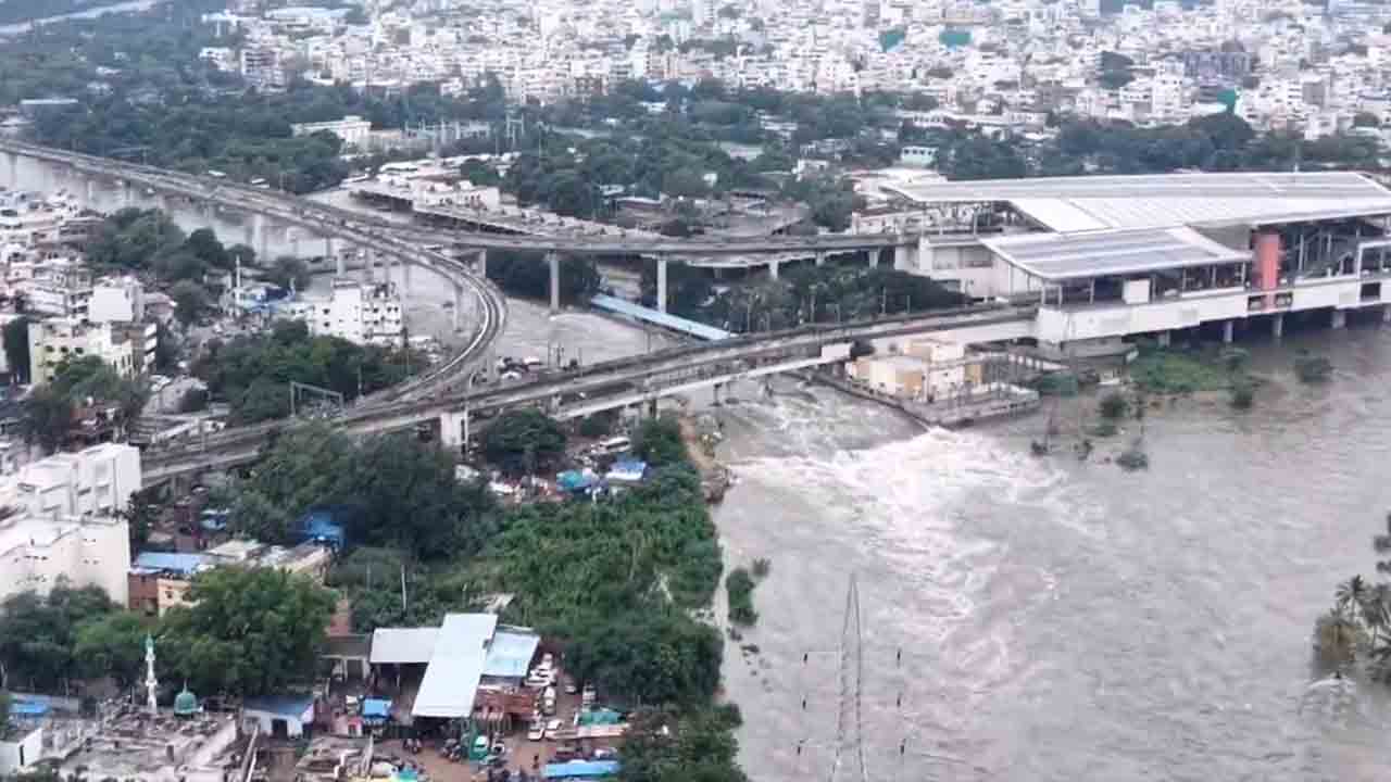 Musi River | హైదరాబాద్‌ను ముంచెత్తిన మూసీ.. డ్రోన్‌ విజువల్స్‌
