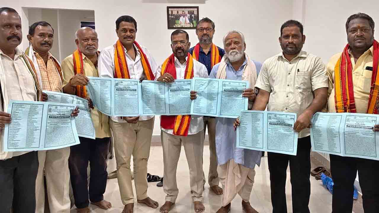 MLA Naini | ఈ నెల 21న వేయిస్తంభాల దేవాలయంలో బతుకమ్మ పండుగ : ఎమ్మెల్యే నాయిని