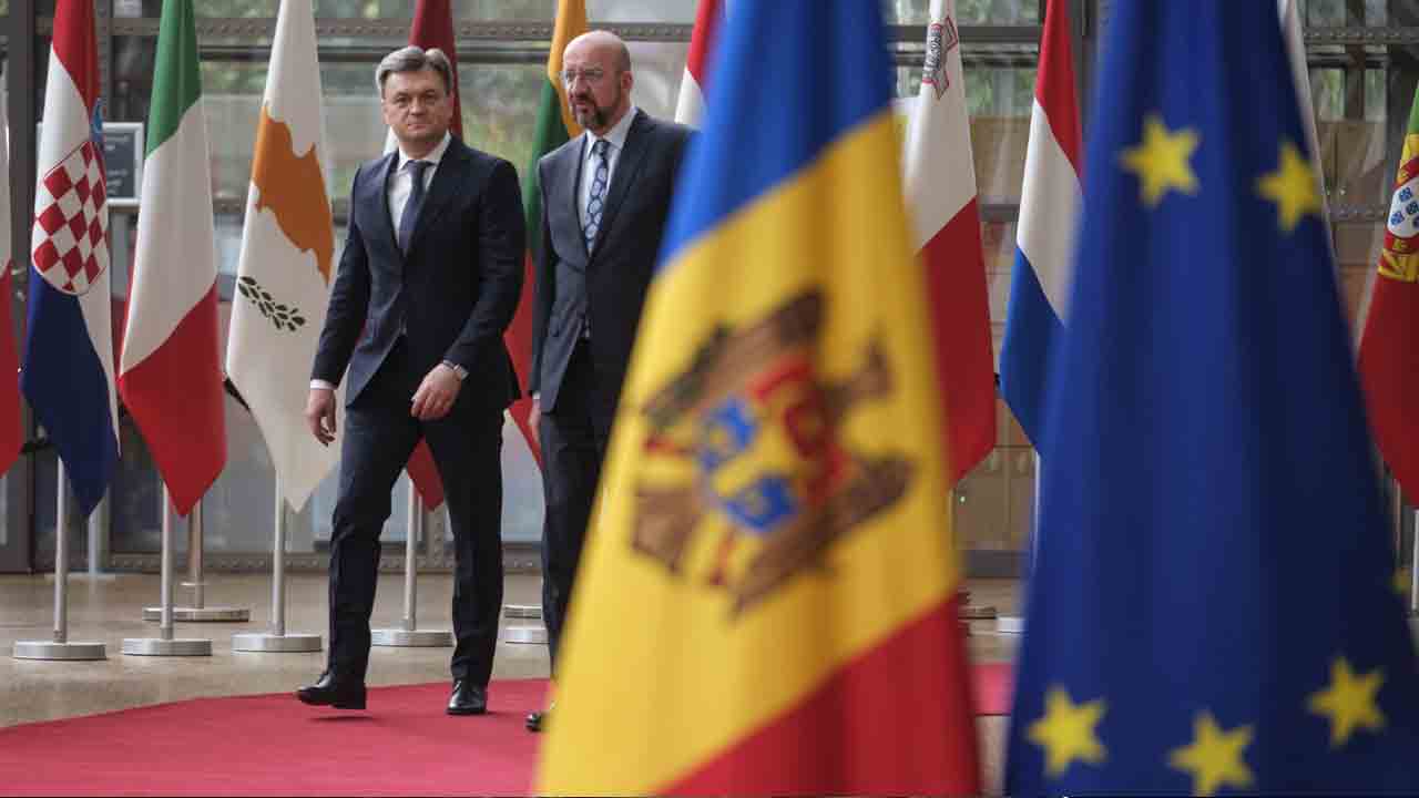 నాటో ఆధీనంలోకి మాల్డోవా?