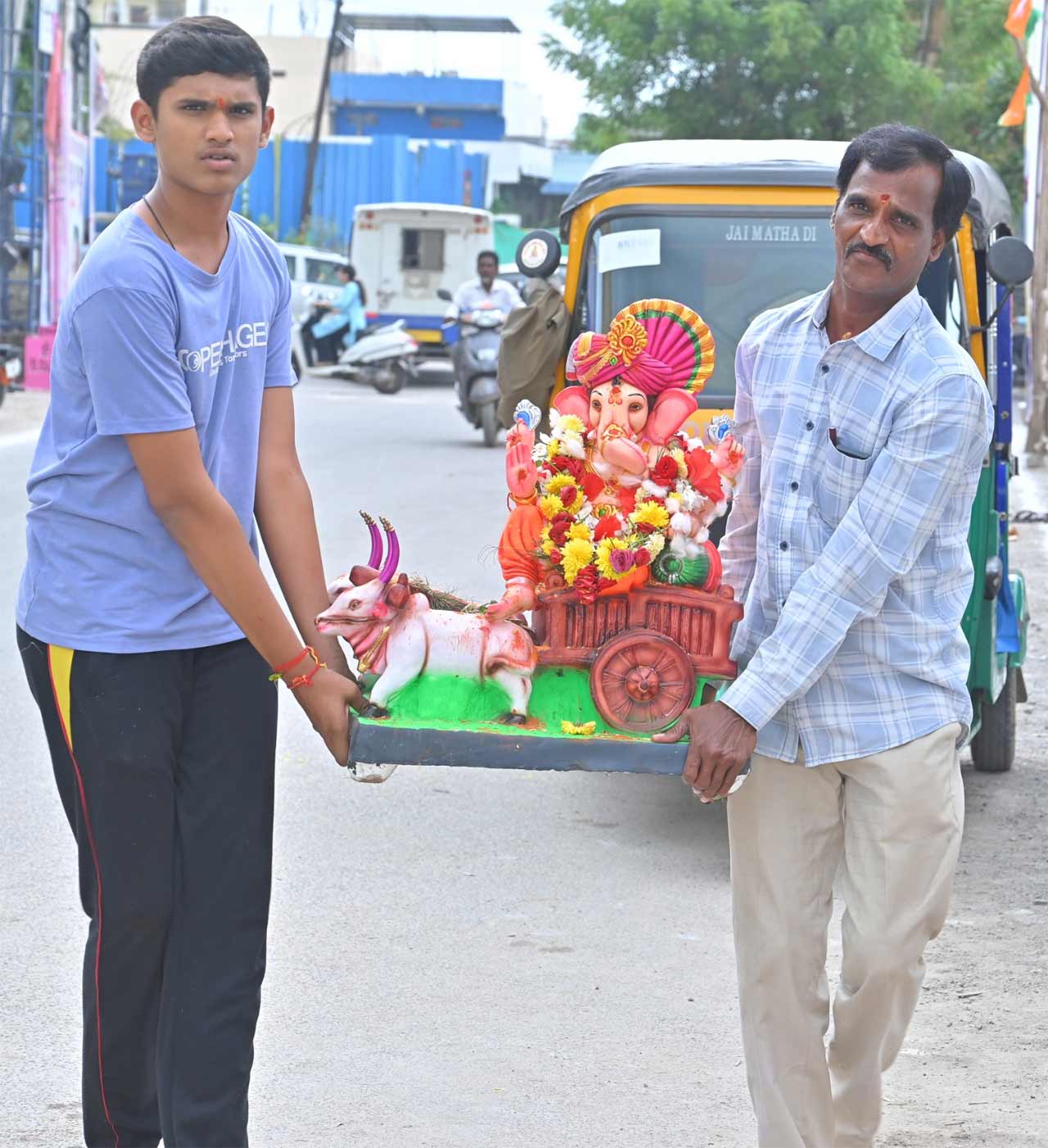 నిజామాబాద్‌ జిల్లా కేంద్రంలో అంగరంగ వైభవంగా నిమజ్జనం.. (Photos Credit : నమస్తే తెలంగాణ స్టాఫ్‌ ఫొటోగ్రాఫర్‌, నిజామాబాద్‌)