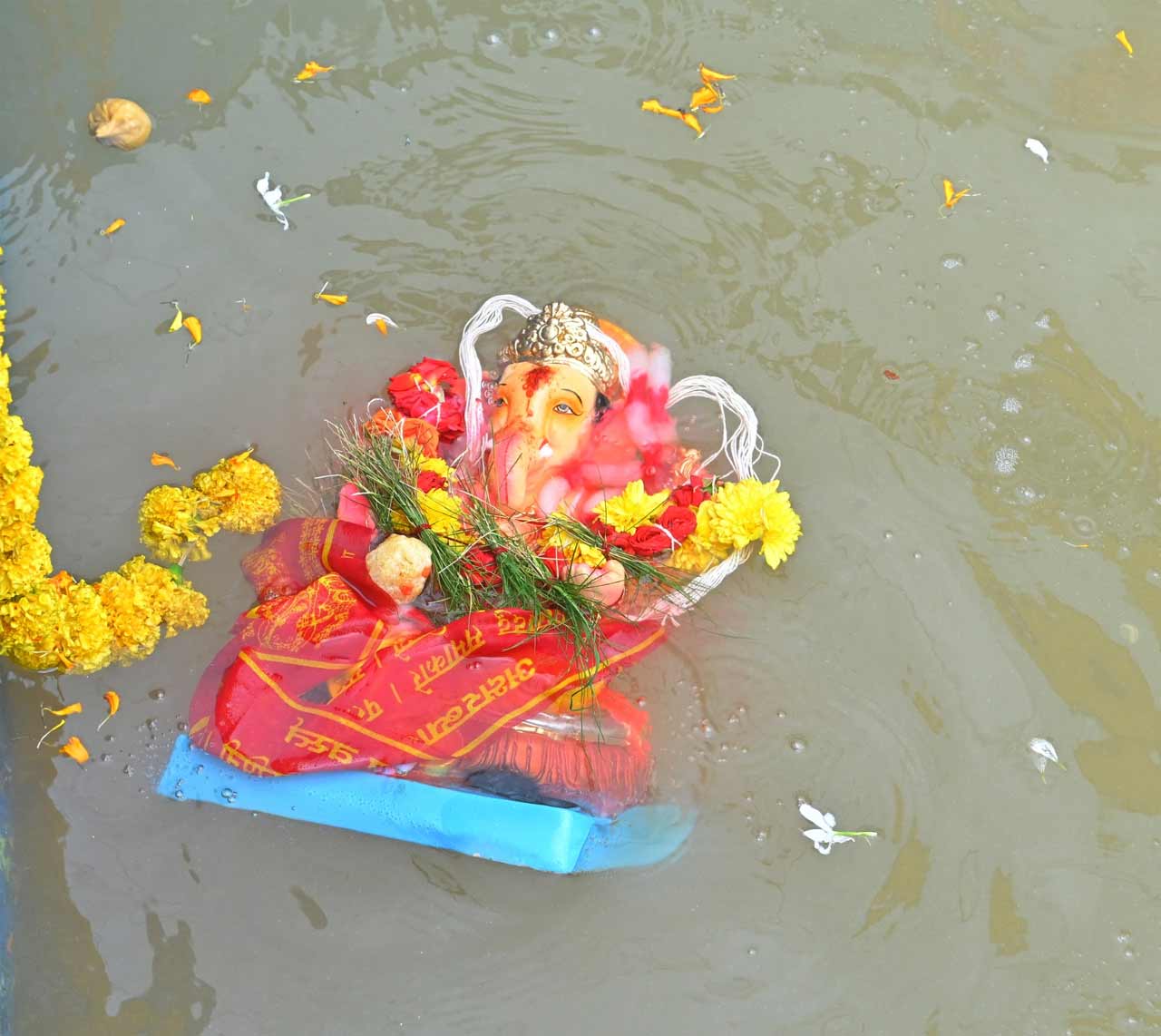నిజామాబాద్‌ జిల్లా కేంద్రంలో అంగరంగ వైభవంగా నిమజ్జనం.. (Photos Credit : నమస్తే తెలంగాణ స్టాఫ్‌ ఫొటోగ్రాఫర్‌, నిజామాబాద్‌)