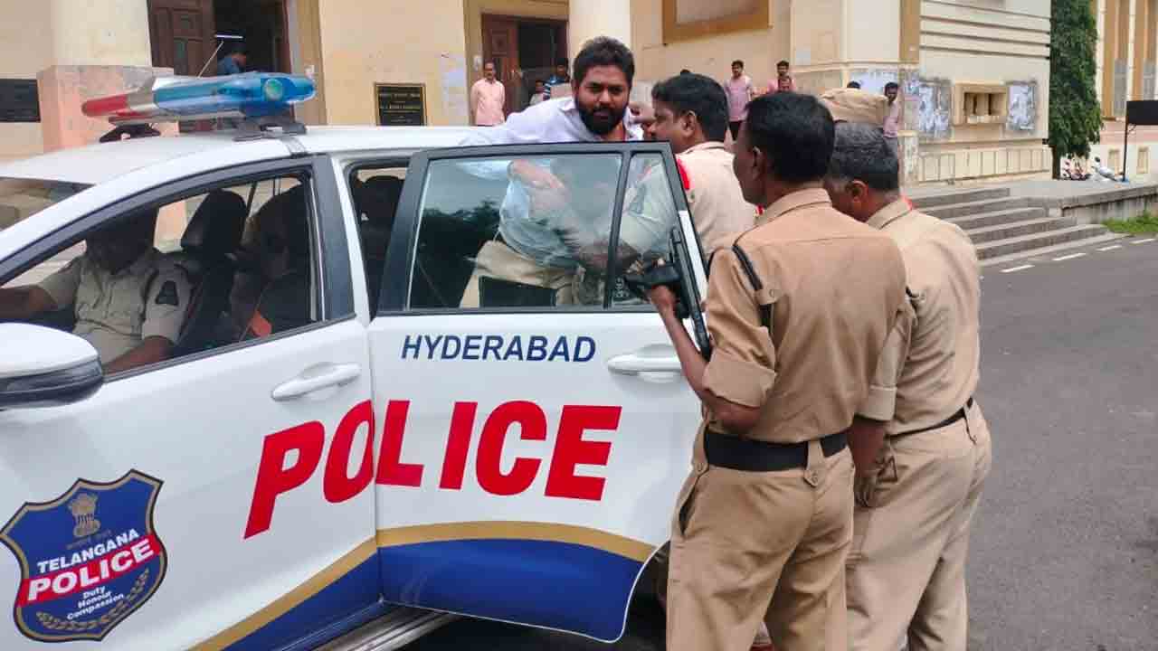 BRSV | గ్రూప్‌ 1 పరీక్షను రద్దు చేయాలంటూ బీఆర్‌ఎస్వీ ఆధ్వర్యంలో లక్ష సంతకాల సేకరణ