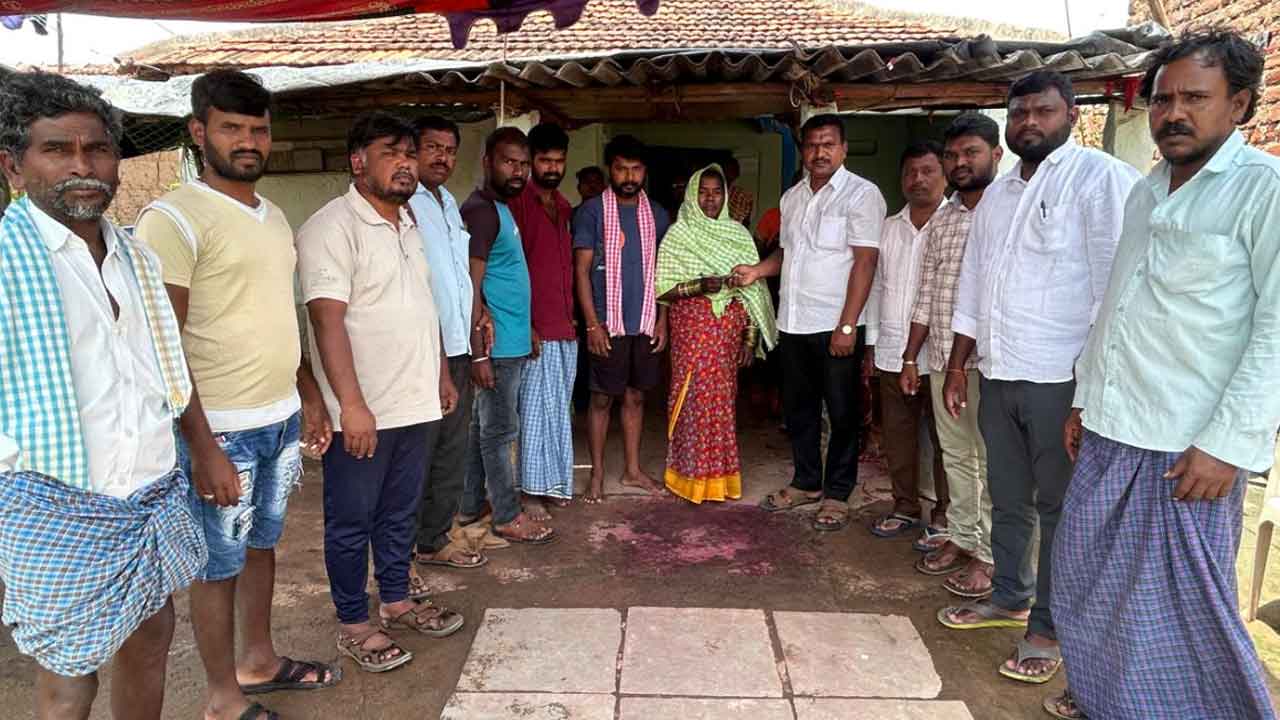 MLA Palla | మృతుని కుటుంబానికి ఎమ్మెల్యే పల్లా రాజేశ్వర్‌రెడ్డి ఆర్థిక సహాయం