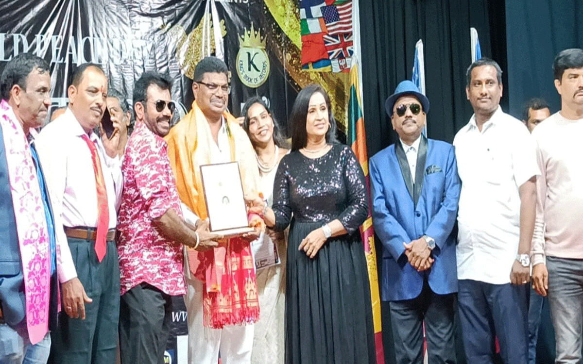 Nalgonda Rural : జై భారత్ ట్రస్ట్ చైర్మన్ ప్రభాకర్‌కు శాంతి పురస్కారం