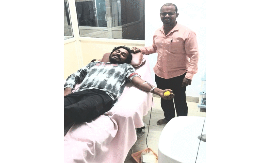 Ramavaram : అత్యవసర స్థితిలో 21వ సారి రక్తదానం