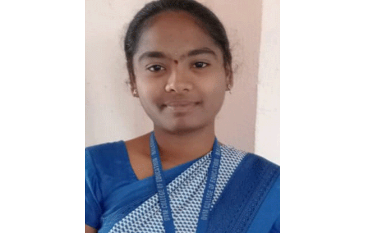 karepally : గిరిజన బిడ్డకు ఎంజీయూ గోల్డ్ మెడల్