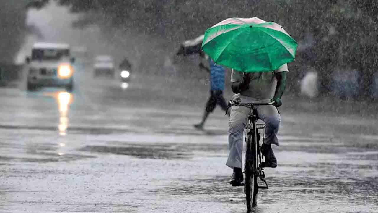 Rain Alert | తీరం దాటిన వాయుగుండం.. తెలంగాణ, ఏపీలో భారీ వర్షాలు.. మహారాష్ట్రలో కూడా..