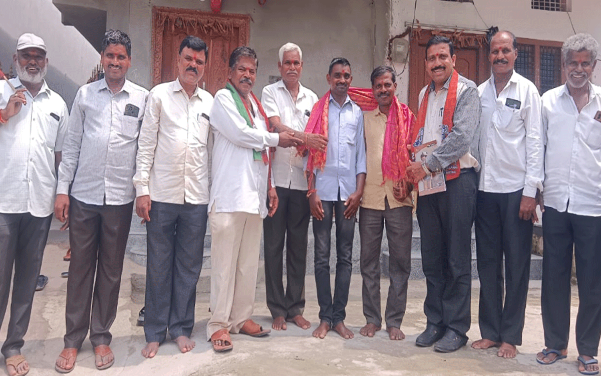 Rajapet : రాజాపేట కుమ్మరి సంఘం కమిటీ ఎన్నిక