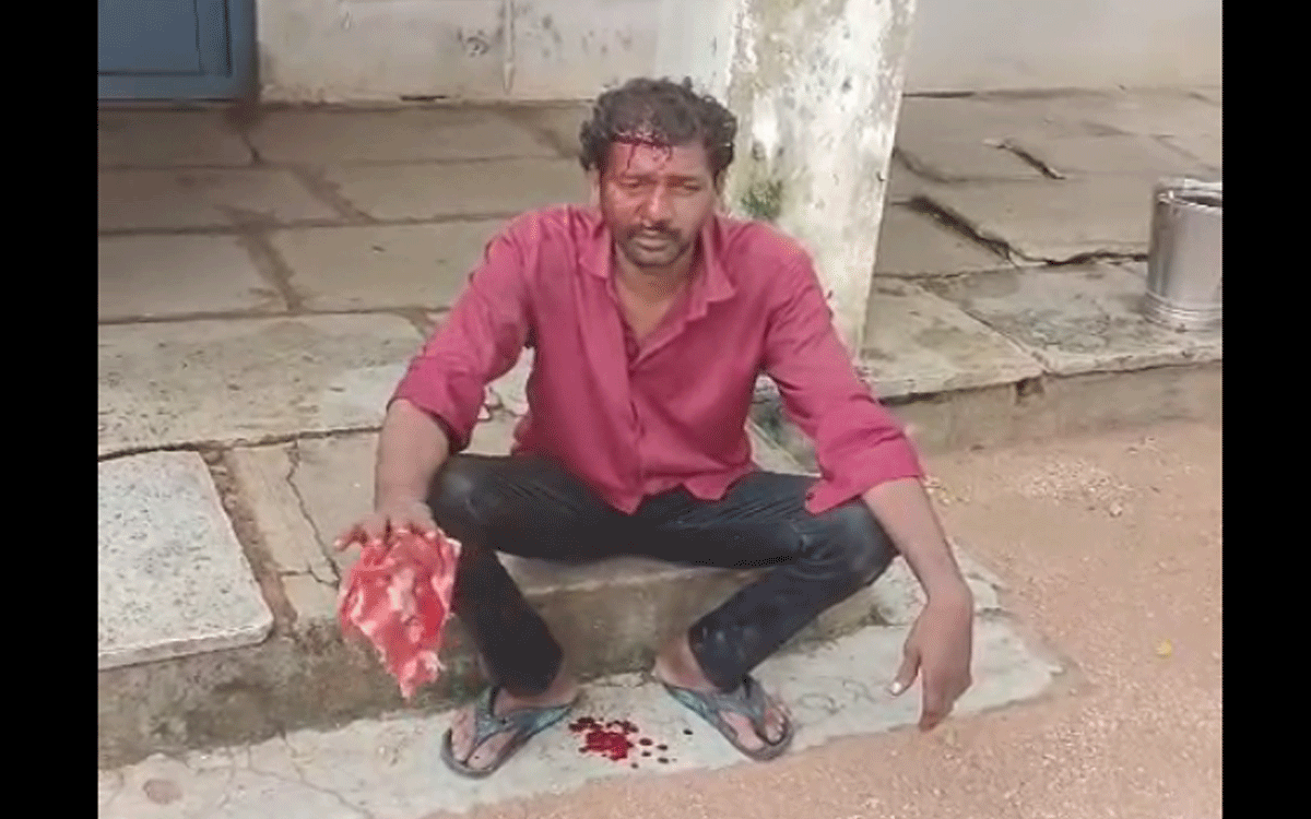 Motokondur : లబ్దిదారుడి ప్రాణాల మీదకు తెచ్చిన ఇందిరమ్మ ఇళ్లు