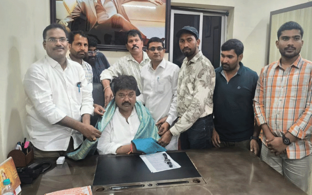 Ramavaram : సింగరేణి గిరిజన ఉద్యోగుల సంఘం గౌరవాధ్య‌క్షుడిగా రాములు నాయక్