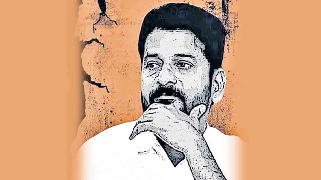 రేవంత్‌ కోసం ఒక థియరీ