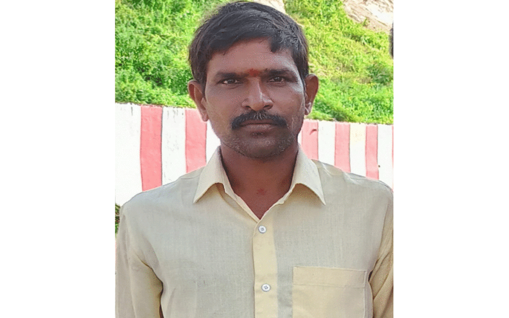 Penpahad : చేప‌లు ఎండ‌బెడుతుండ‌గా ఒక‌రు, గ‌డ్డి కోస్తుండ‌గా మ‌రొక‌రు విద్యుత్ షాక్‌కు గురై మృతి