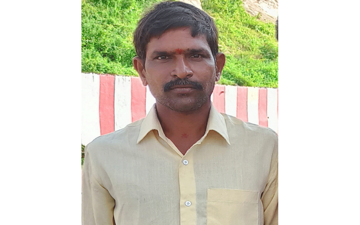 Penpahad : చేపలు ఎండబెడుతుండగా ఒకరు, గడ్డి కోస్తుండగా మరొకరు విద్యుత్ షాక్కు గురై మృతి