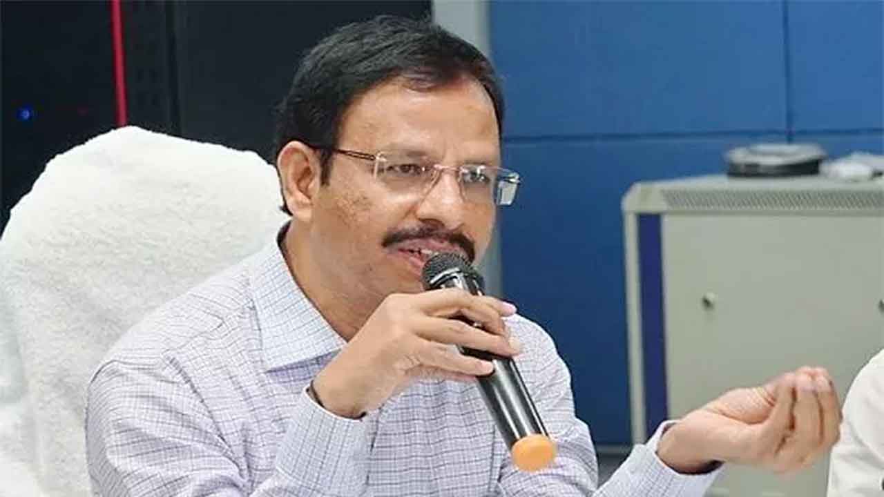 యాత్రాదానానికి దాతలు ముందుకురావాలి