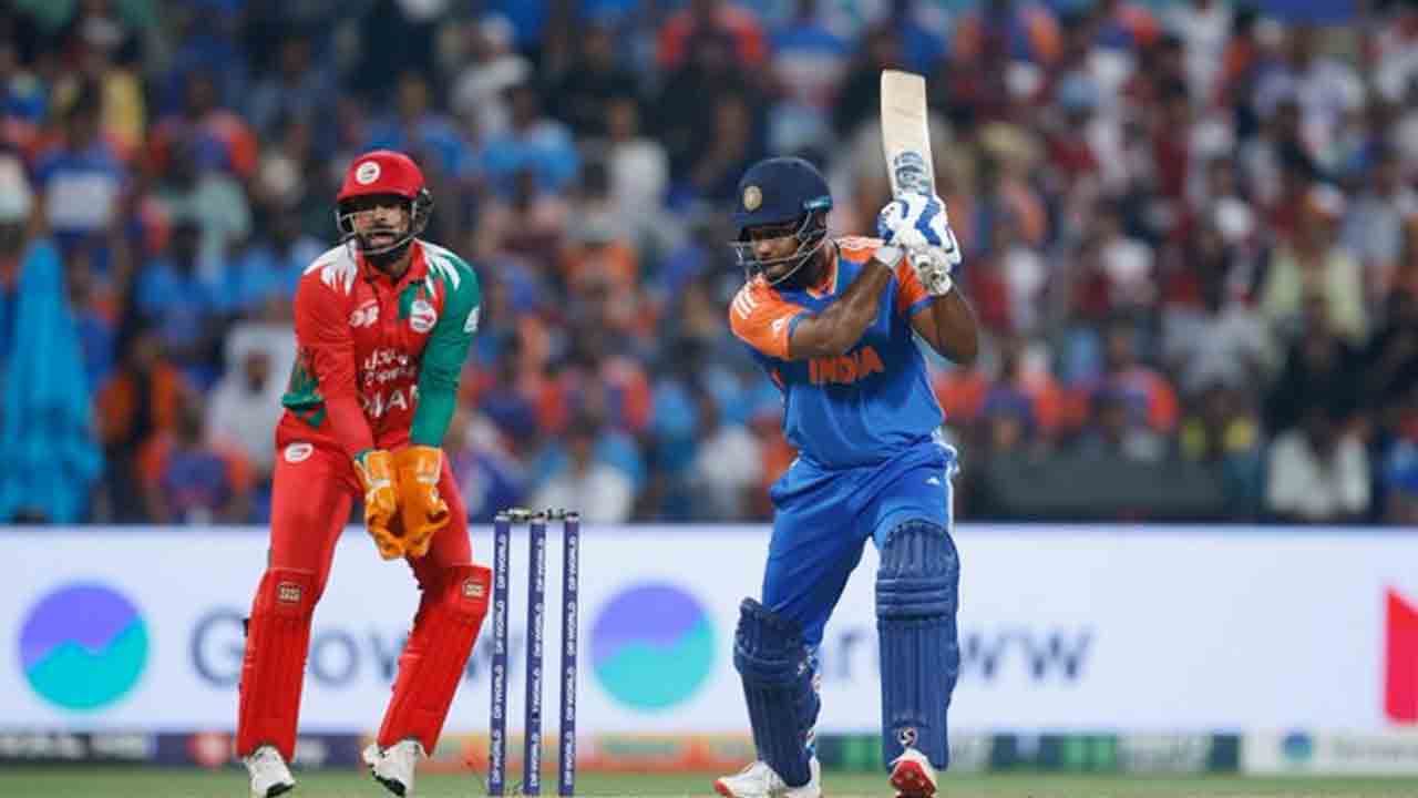 IND vs Oman | ఒకే ఓవర్లో అభిషేక్, పాండ్యా ఔట్.. 10 ఓవర్లకే వంద కొట్టేసిన టీమిండియా..!