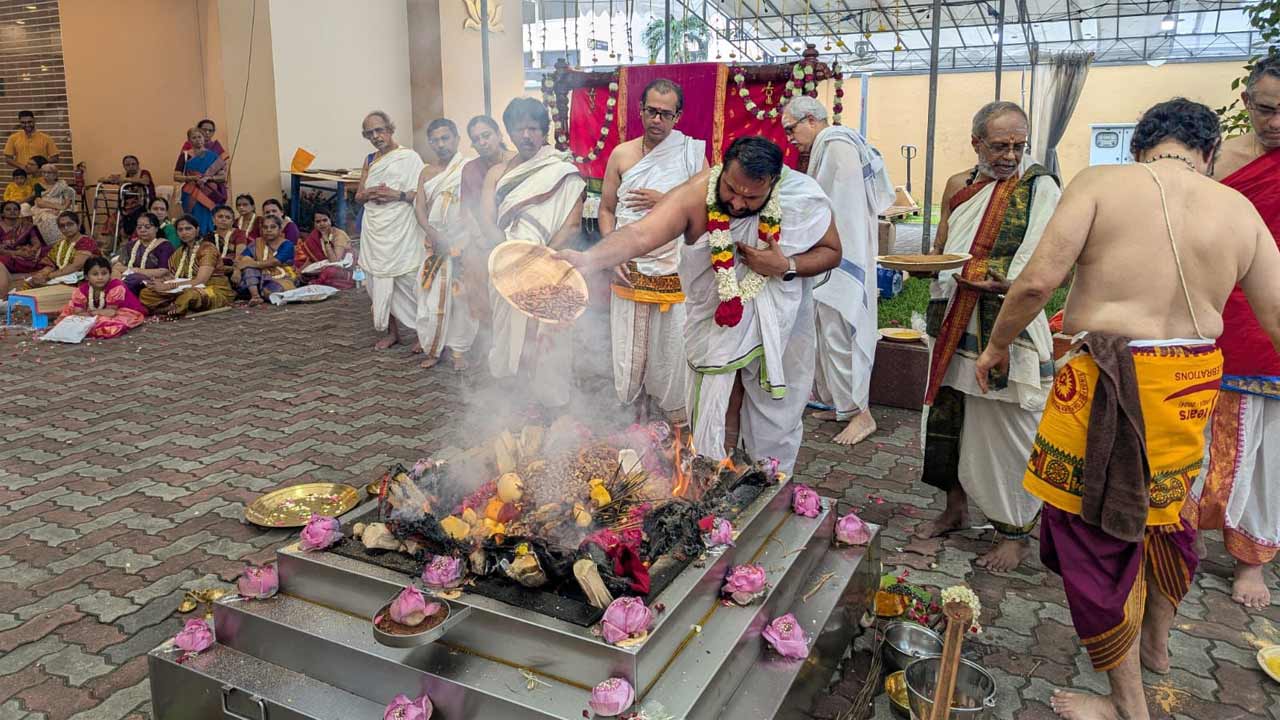 ఘనంగా సింగపూర్ దక్షిణ భారత బ్రాహ్మణ సభ (SDBBS) వార్షిక చండీ హోమం