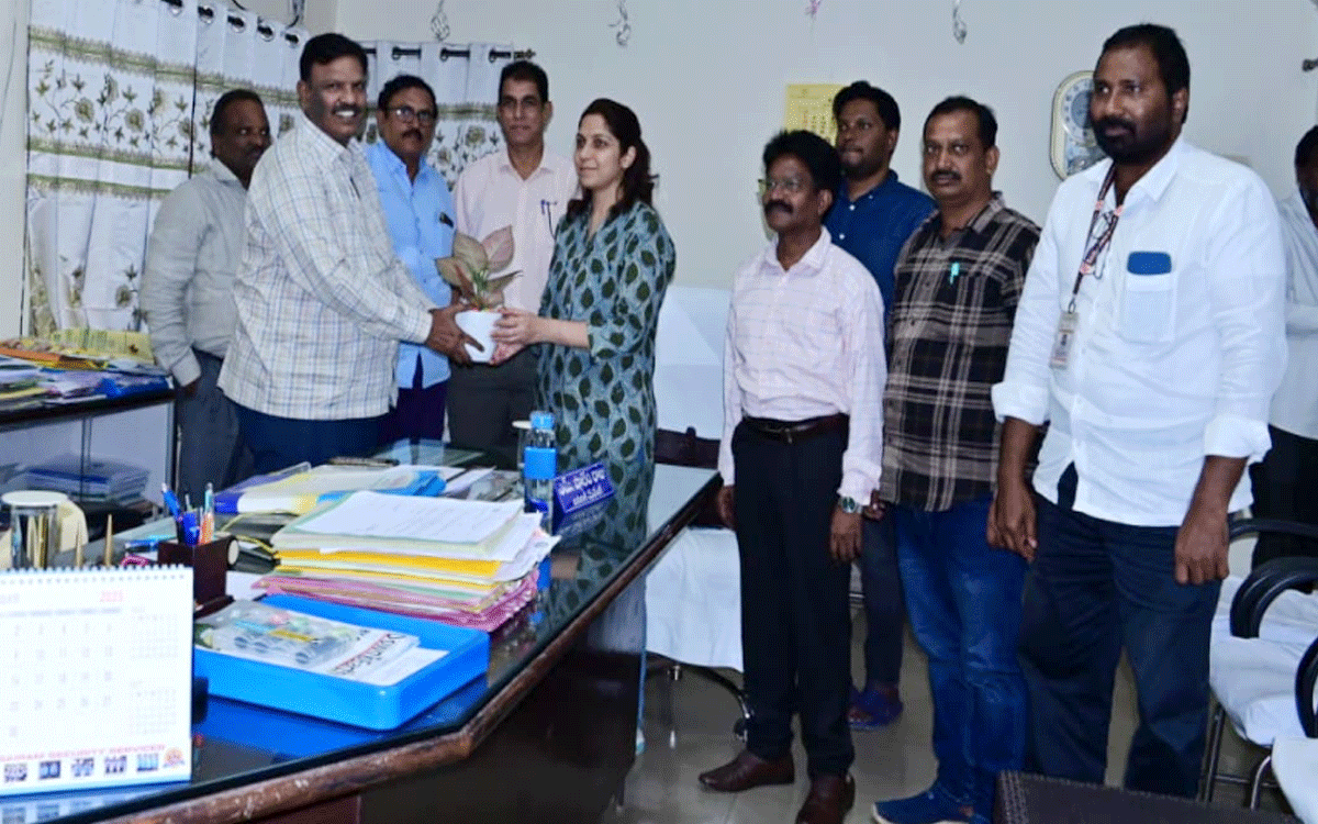 Ramavaram : షిఫాలి కుమార్ కొత్త‌గూడెం ఏరియా సందర్శ‌న