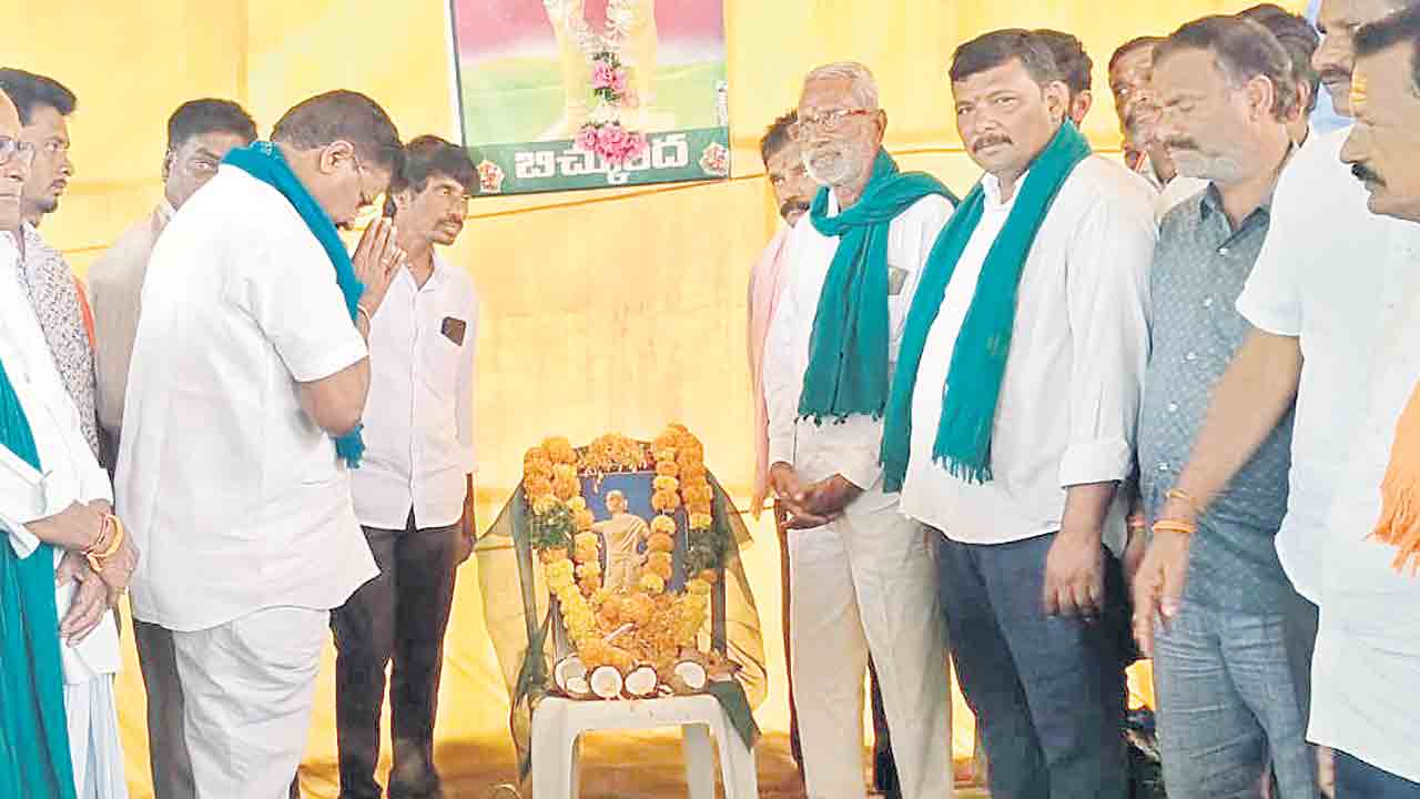 కాంగ్రెస్‌ను నమ్మి మోసపోయారు