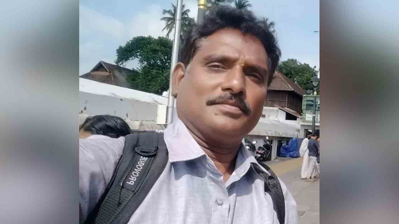 Illendu town | ఇల్లెందు పట్టణంలో విషాదం.. విద్యుత్ షాక్ తో వ్యక్తి మృతి