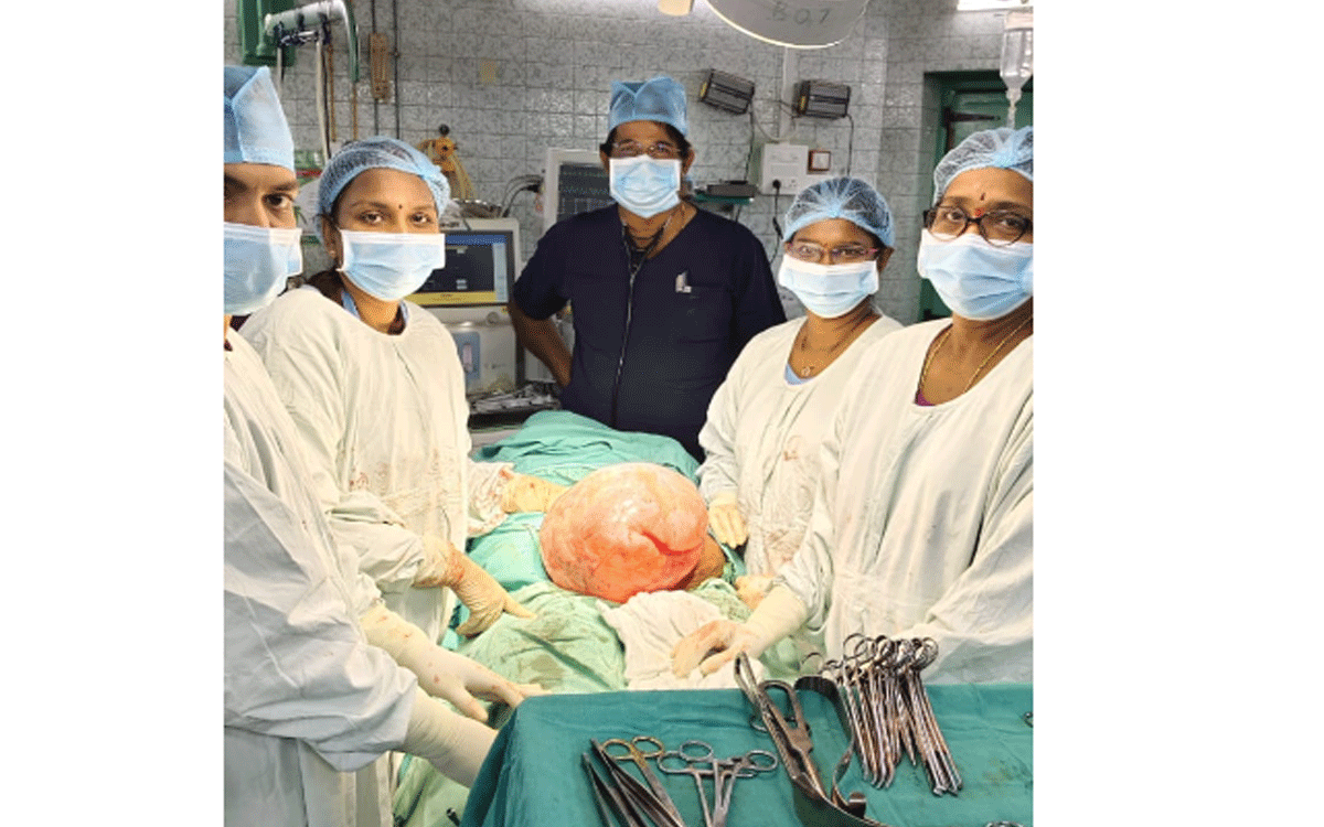 Kothagudem Singareni : సింగరేణి ప్ర‌ధాన ఆస్ప‌త్రిలో అరుదైన శస్త్ర చికిత్స