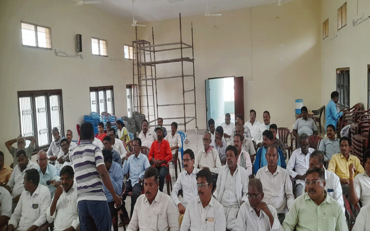 Kothagudem Urban : రైతాంగ సమస్యల పరిష్కారంలో పాలకులు విఫలం : రైతు సంఘం నేత‌లు