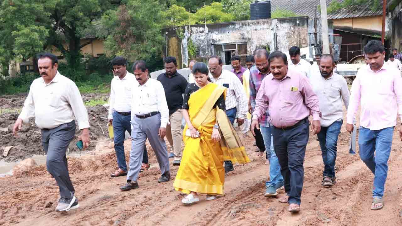 Collector Sneha Shabarish | ఏటీసీ భవన నిర్మాణ పనులు త్వరగా పూర్తి చేయాలి : కలెక్టర్‌ స్నేహ శబరీష్