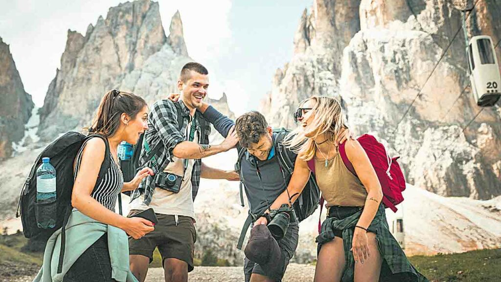 Solo Group Travel