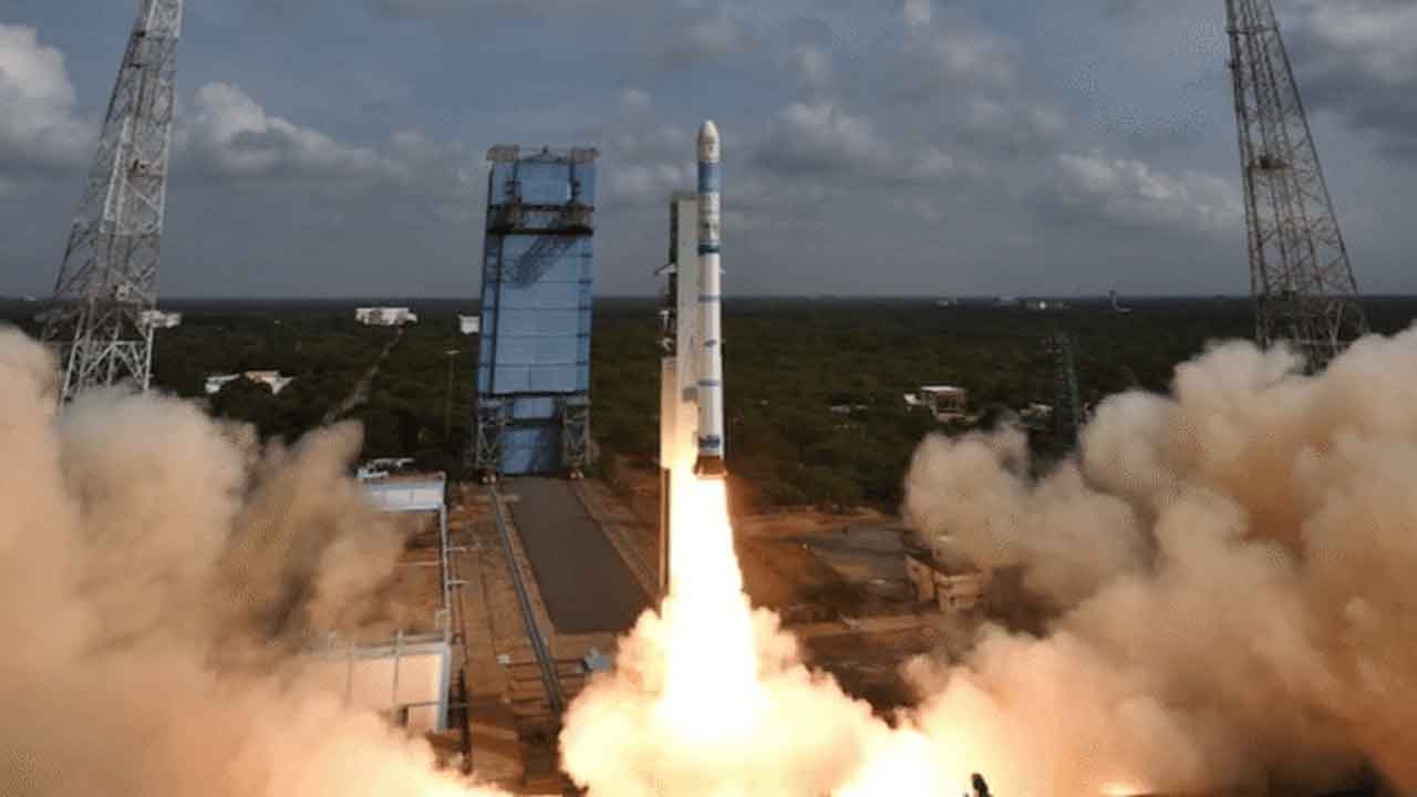 ‘హాల్’కు ఎస్ఎస్ఎల్వీ రాకెట్ టెక్నాలజీ బదిలీ
