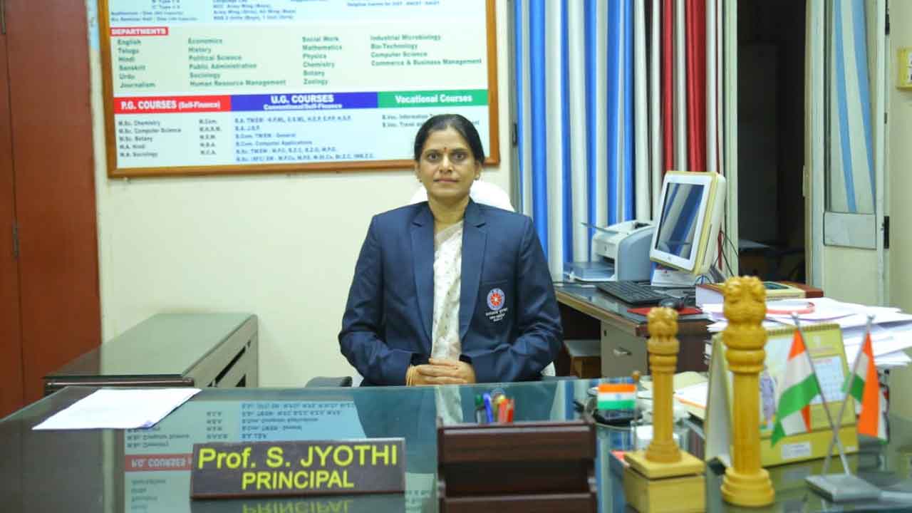 Arts College | ఈ నెల 15, 16న ఆర్ట్స్ కాలేజీలో డిగ్రీ స్పాట్ అడ్మిషన్లు : ప్రిన్సిపల్ సుంకరి జ్యోతి