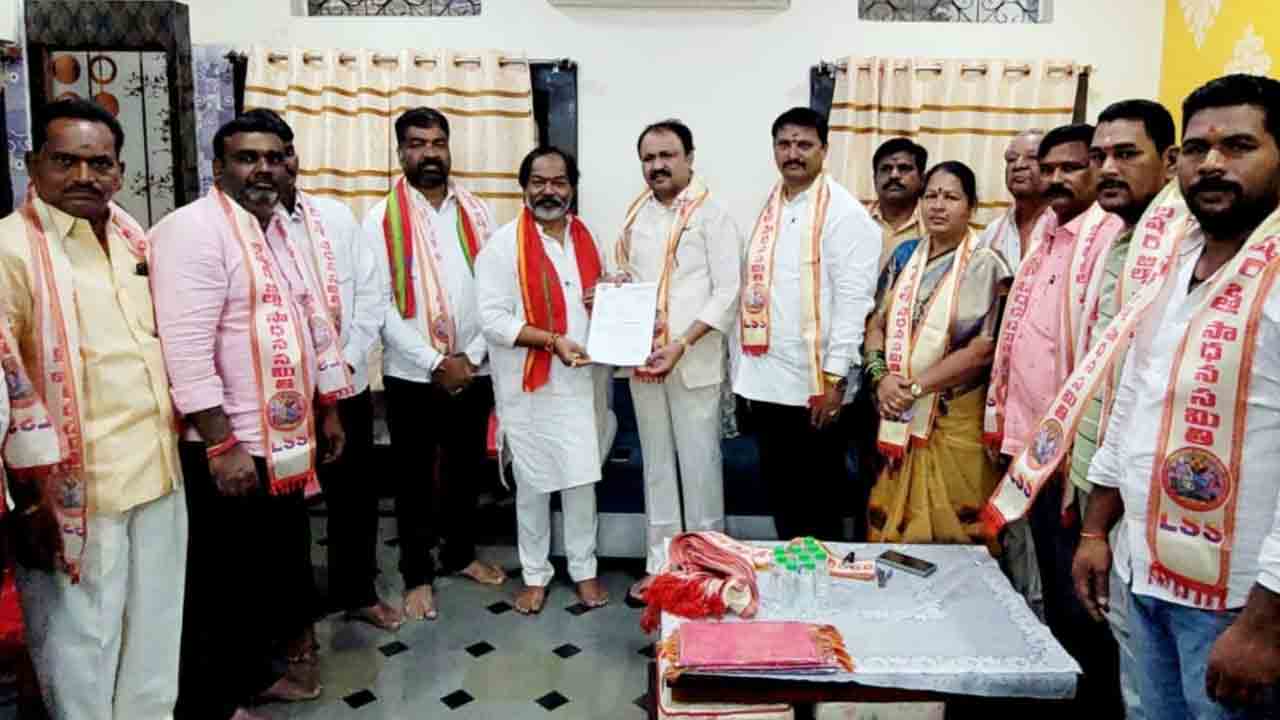 Lashkar District | లష్కర్‌ జిల్లా సాధన సమితి బీసీ సెల్‌ అధ్యక్షులుగా మహేందర్‌ యాదవ్‌ నియామకం