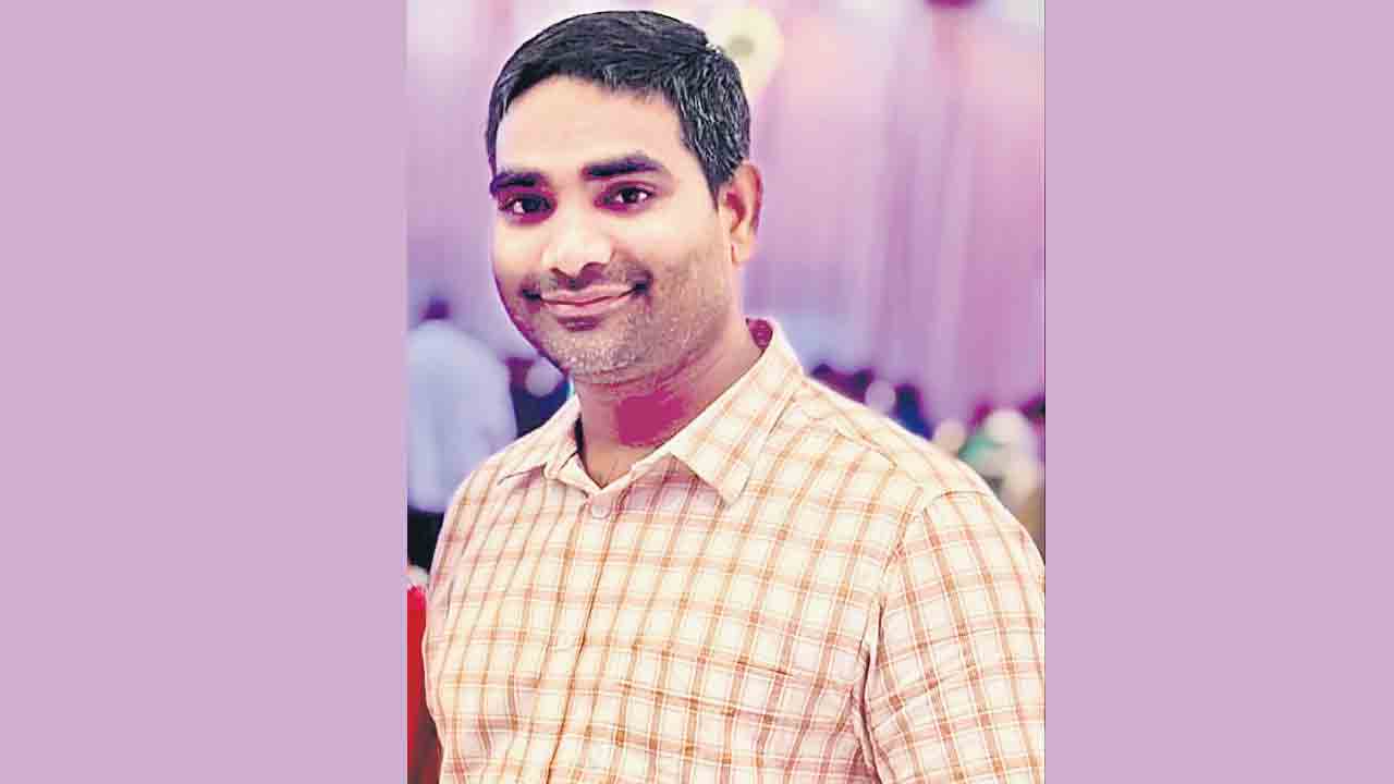 ఏదో శక్తి పిలుస్తున్నదంటూ.. చెరువులో దూకి ఆత్మహత్య