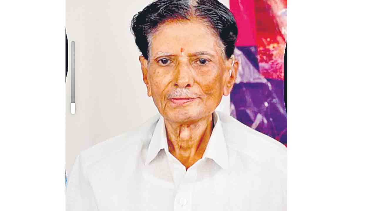 సాహిత్య దార్శనికుడు ఎస్వీ రామారావు