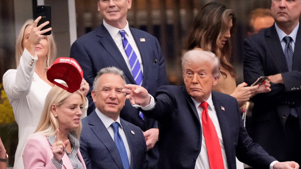Trumpcap