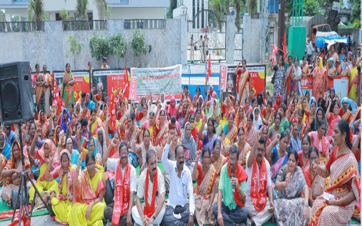Nilagiri : అంగన్‌వాడీ వ్యవస్థను నిర్వీర్యం చేసి కుట్రలు మానుకోవాలి : తుమ్మల వీరారెడ్డి