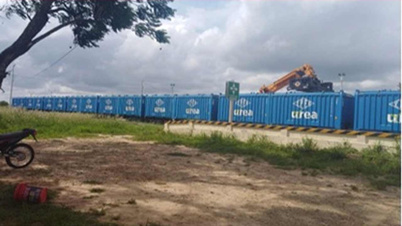 Fact Check | యూరియాను పోర్టు నుంచే జపాన్‌కు అమ్మేసిన ఏపీ సర్కార్‌.. అసలు నిజమిదీ!