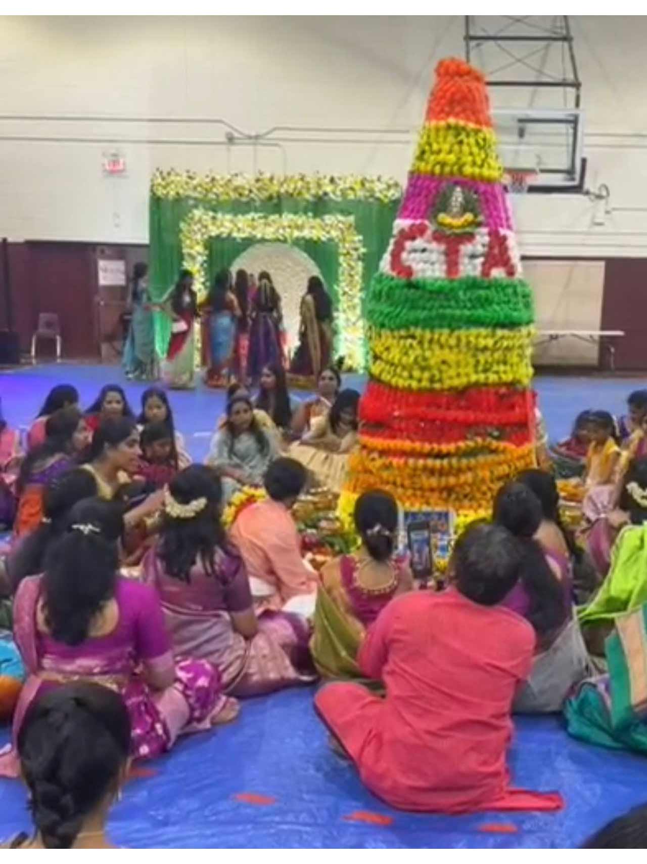 అమెరికాలోని చార్లెట్‌ నగరంలో ఘనంగా బతుకమ్మ పండుగ