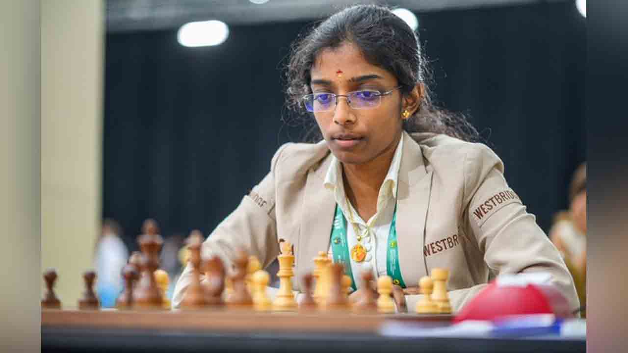 R Vaishali | వరుసగా రెండో ‘గ్రాండ్ స్విస్’ టైటిల్.. చరిత్ర సృష్టించిన గ్రాండ్‌మాస్టర్