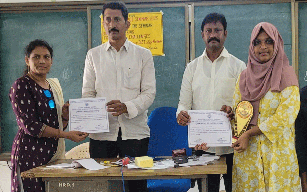 Ramagiri : బాల శాస్త్రవేత్త‌ల‌ తయారీకి సైన్స్ సెమినార్స్ దోహదం : వనం లక్ష్మీపతి