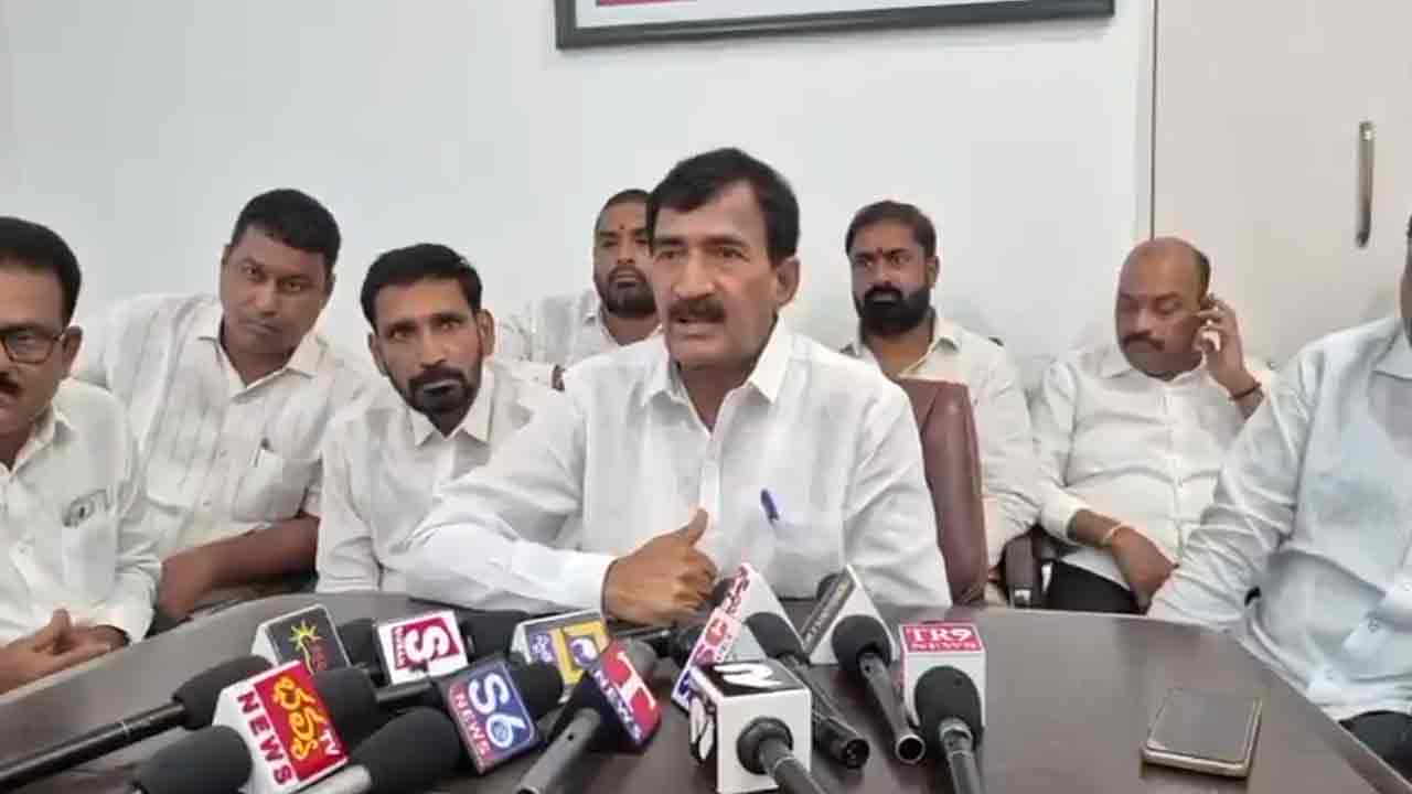 Vanteru Prathap Reddy | ఆ స‌న్నాసుల‌కు చెప్పుల‌తో స‌న్మానం చేస్తాం.. వంటేరు ప్ర‌తాప్ రెడ్డి ఫైర్