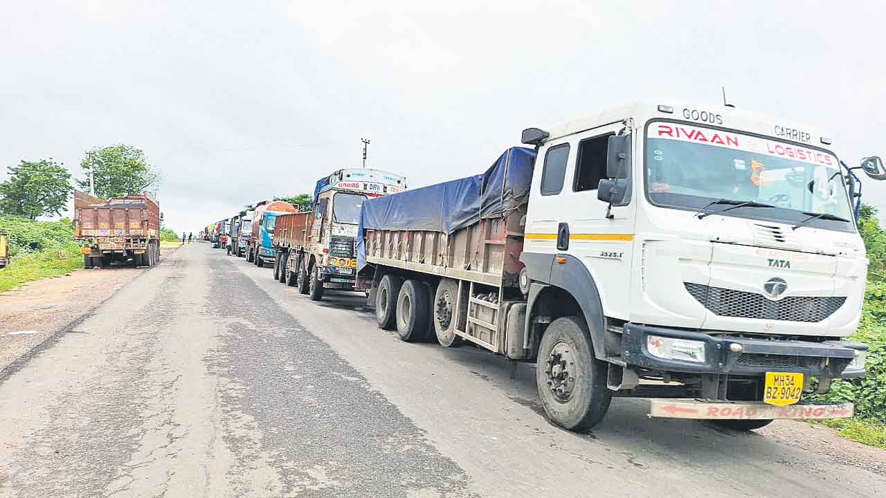 Vehicles Stuck 1