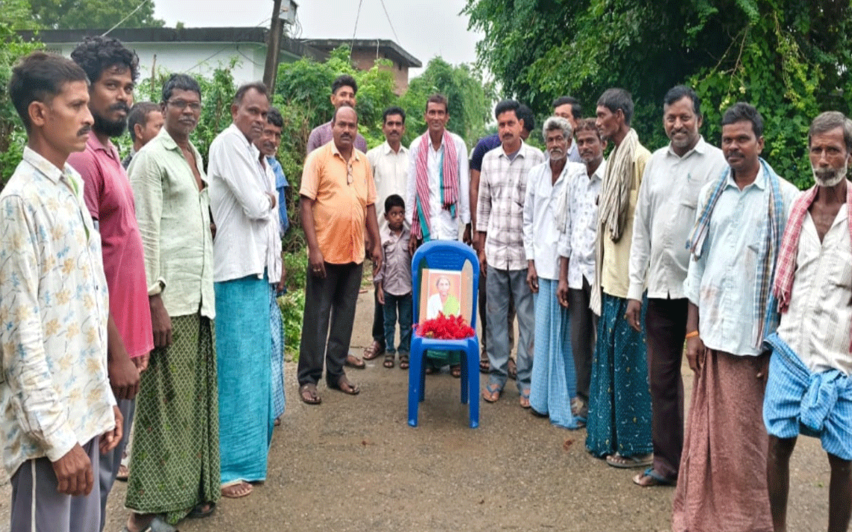 Karepally : విశ్వనాథపల్లిలో ఘ‌నంగా చాకలి ఐలమ్మ జయంతి