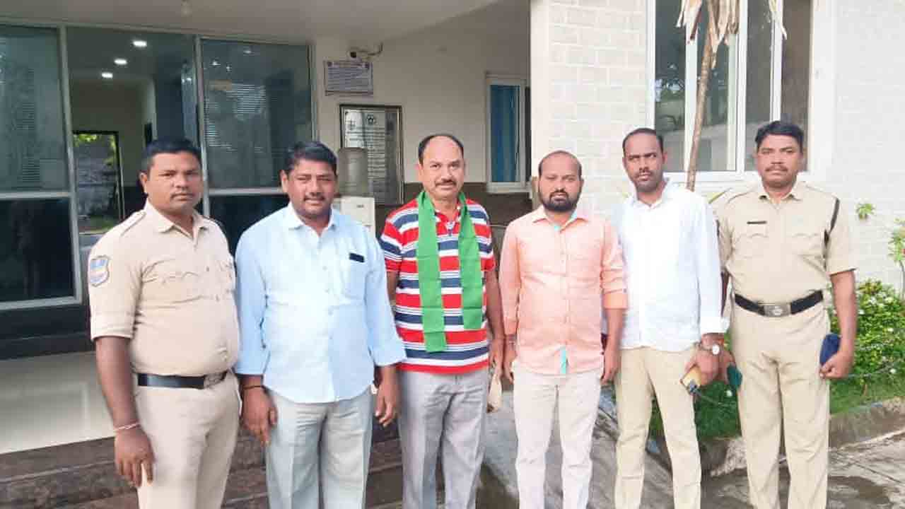 Warangal | వరంగల్ జిల్లా వ్యాప్తంగా లంబాడ నాయకుల అరెస్టులు