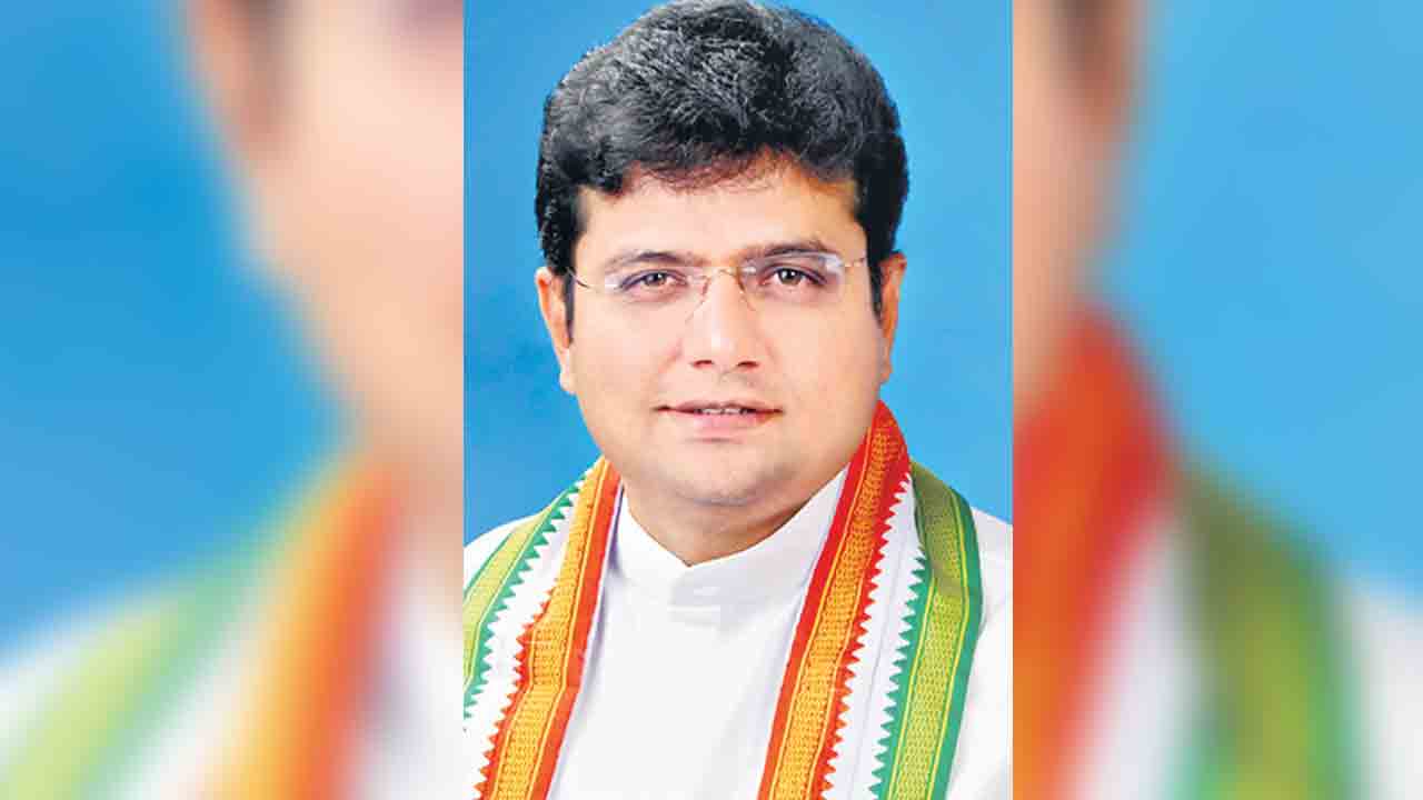 సాగులో నూతన ఆవిష్కరణలకు ప్రోత్సాహం