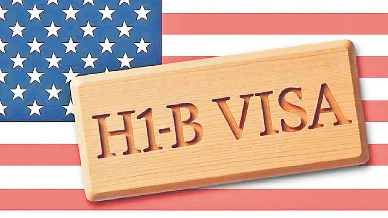 H-1B Visa | హెచ్‌-1బీ అర్హత నిబంధనలు మరింత కఠినతరం.. డిసెంబర్‌ నుంచి అమల్లోకి!