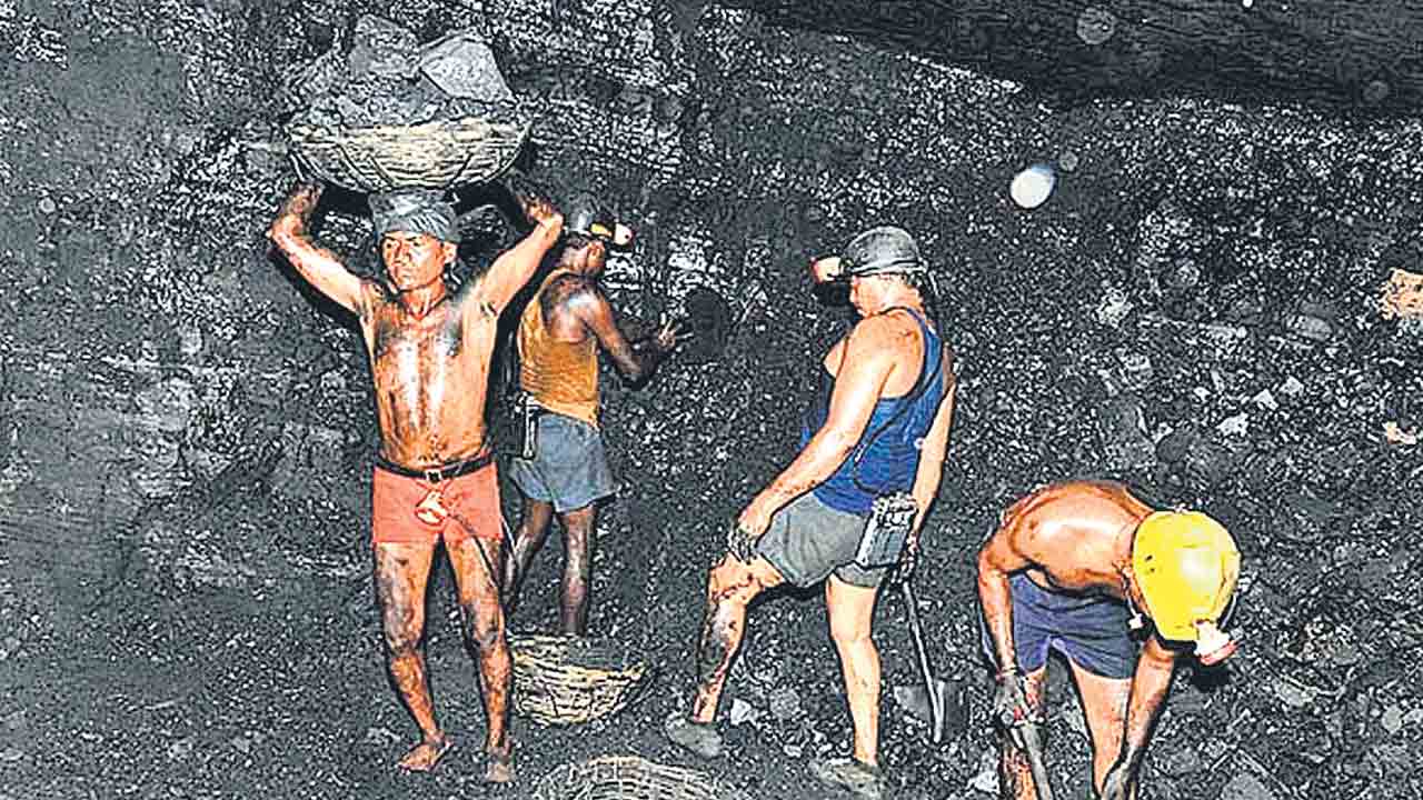 కోల్‌ వార్‌.. టీజీజెన్‌కో వర్సెస్‌ సింగరేణి