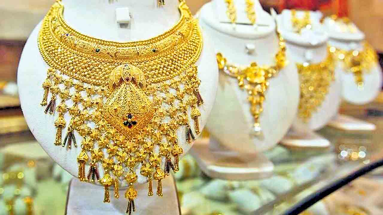 పసిడి మరింత పైకి