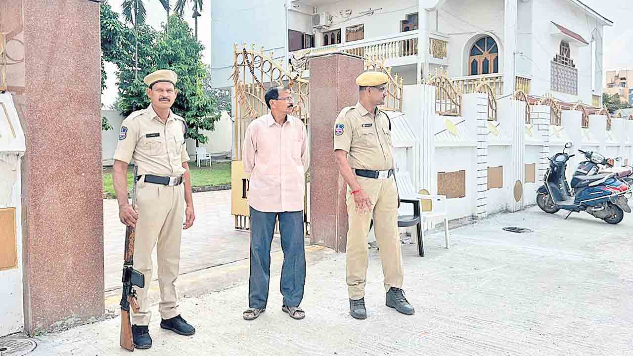 Telangana Ministers | నేడు సురేఖ.. రేపు మనమే కావచ్చు.. సురేఖకు మద్దతుగా మంత్రులు