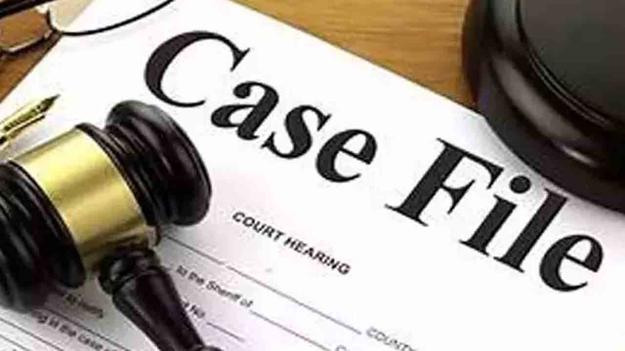 కానిస్టేబుల్పై లైంగిక దాడి కేసు