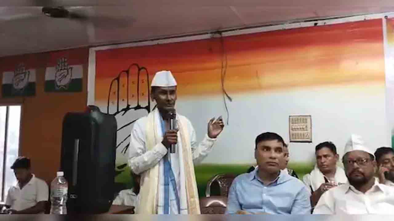 కాంగ్రెస్ సభలో బంగ్లాదేశ్ జాతీయ గీతాలాపన!