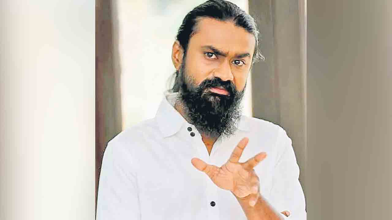 ప్రజాపాలనలో ప్రశ్నిస్తే వేధింపులు!.. నటుడు రామకృష్ణ సంచలన పోస్ట్‌